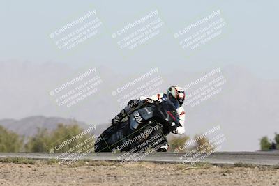 media/Dec-01-2025-Moto Forza (Mon) [[2daa91e15f]]/2-Intermediate Group/Session 2 Turn 9 Entry/